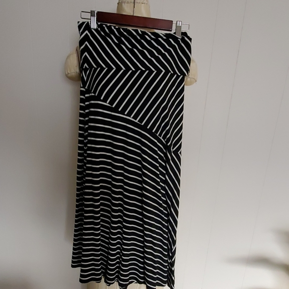 NWT Calvin Klein Skirt Xs - Picture 4 of 5